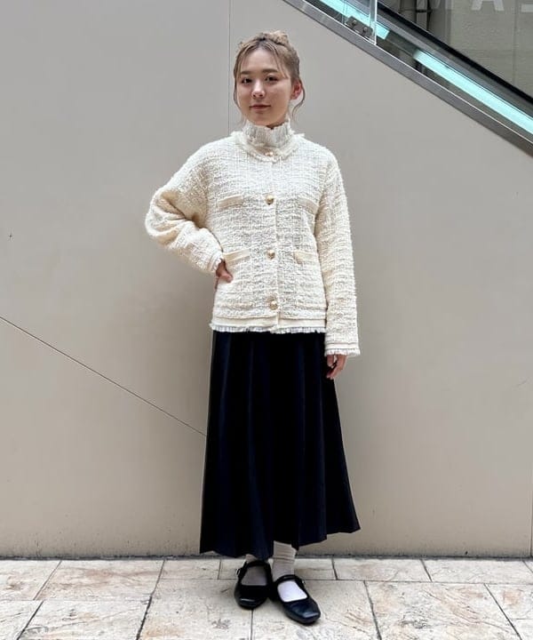 BEAMS HEARTのシャーリング ハイネック ブラウスを使ったコーディネートを紹介します。｜Rakuten Fashion(楽天ファッション／旧楽天ブランドアベニュー)4976454