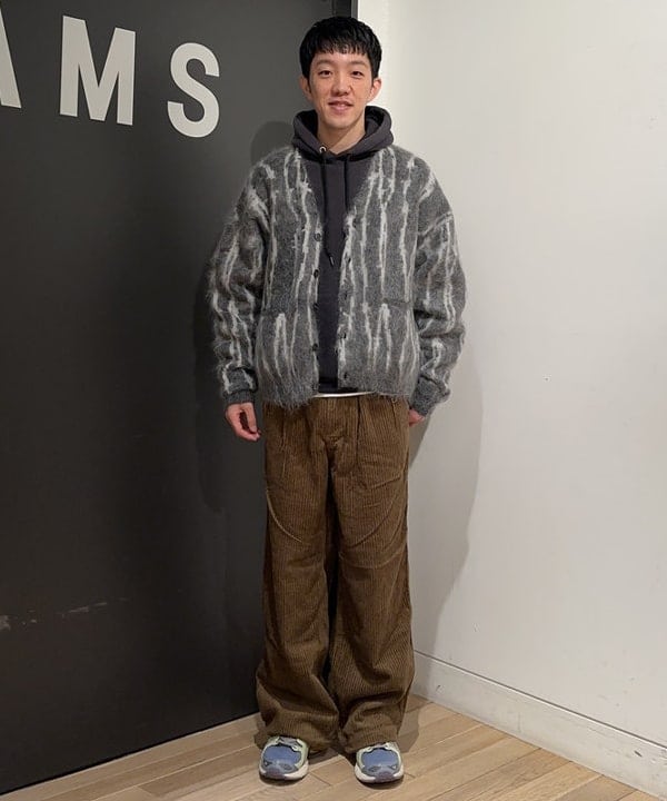 BEAMS Tのコーディネートを紹介します。｜Rakuten Fashion(楽天ファッション／旧楽天ブランドアベニュー)4976503