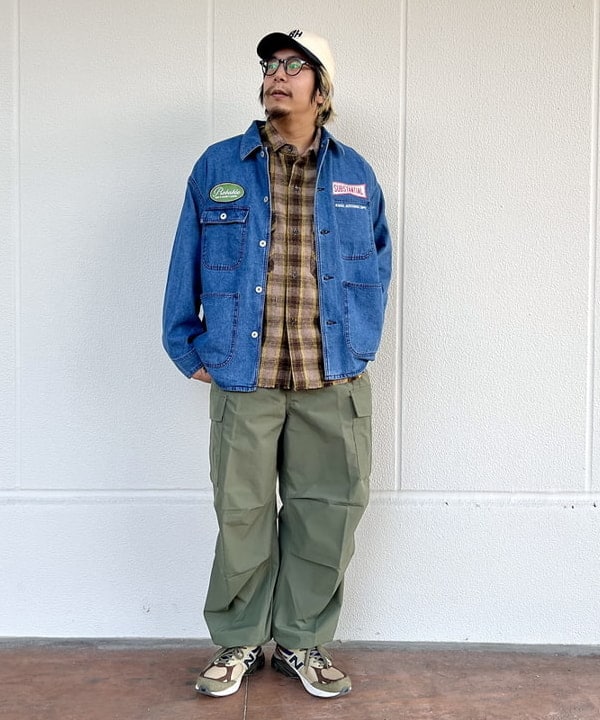 BEAMS HEARTのGMS カバーオール シャツを使ったコーディネートを紹介します。｜Rakuten Fashion(楽天ファッション／旧楽天ブランドアベニュー)4976847