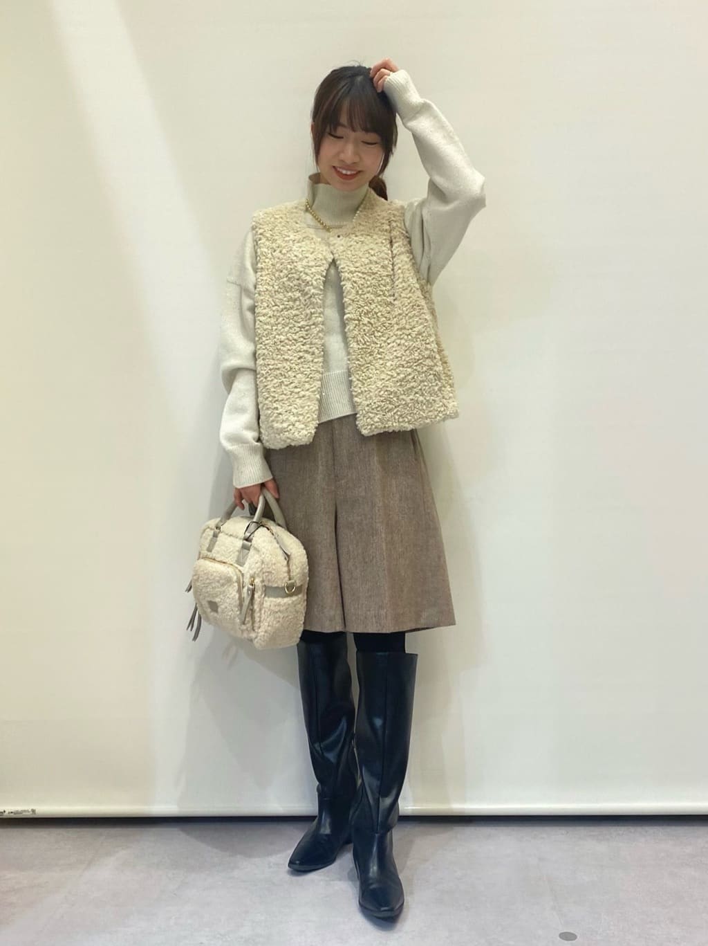 Vinのコーディネートを紹介します。｜Rakuten Fashion(楽天ファッション／旧楽天ブランドアベニュー)4977031