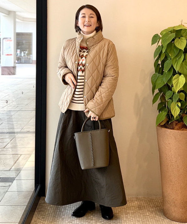 BEAMS HEARTの圧着ジャカード タック フレアスカートを使ったコーディネートを紹介します。｜Rakuten Fashion(楽天ファッション／旧楽天ブランドアベニュー)4977388
