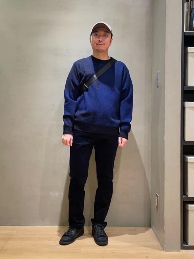 TAKEO KIKUCHIのビッグチェック プルオーバー ニットを使ったコーディネートを紹介します。｜Rakuten Fashion(楽天ファッション／旧楽天ブランドアベニュー)4979736