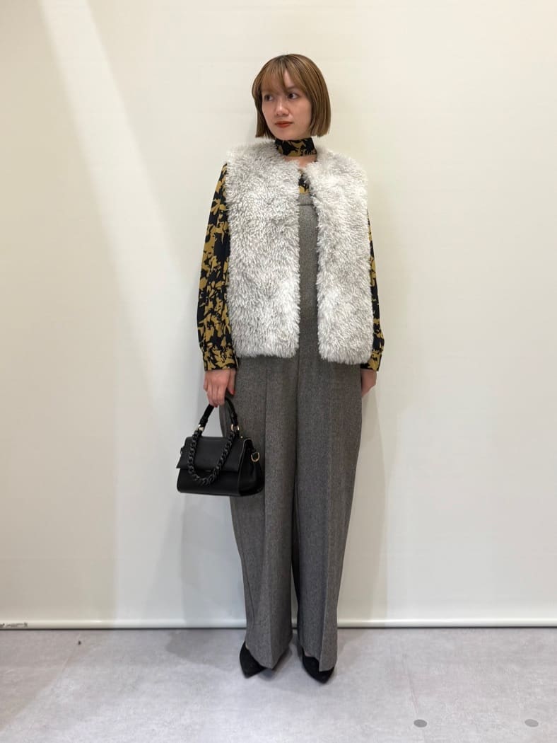 Vinのコーディネートを紹介します。｜Rakuten Fashion(楽天ファッション／旧楽天ブランドアベニュー)4981873