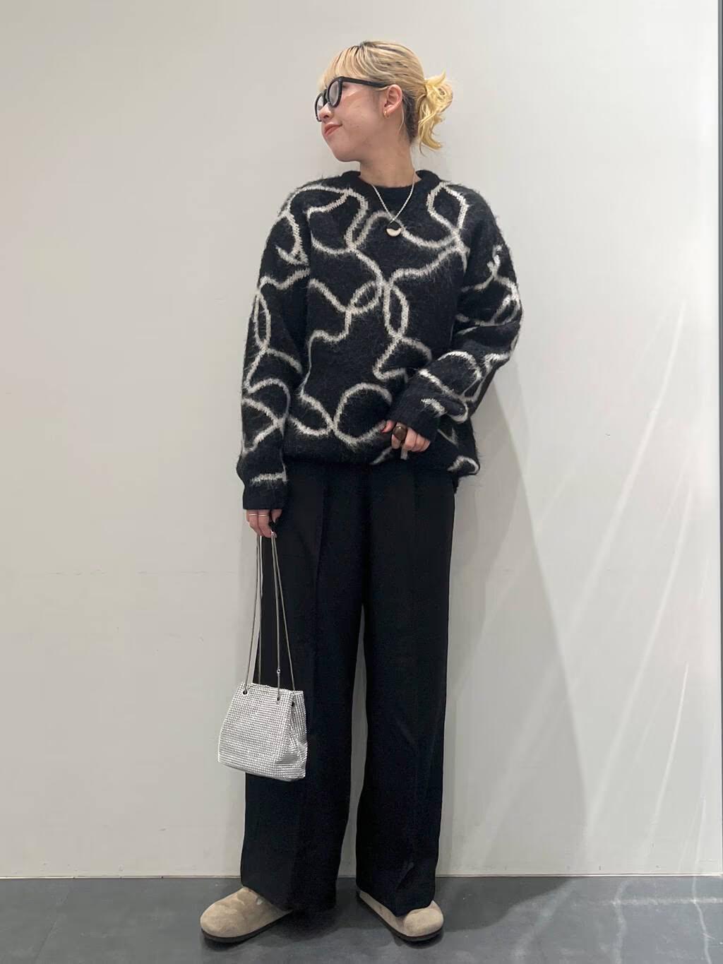 LAKOLEのモヘアライクロープニットプルオーバーを使ったコーディネートを紹介します。｜Rakuten Fashion(楽天ファッション／旧楽天ブランドアベニュー)4988944