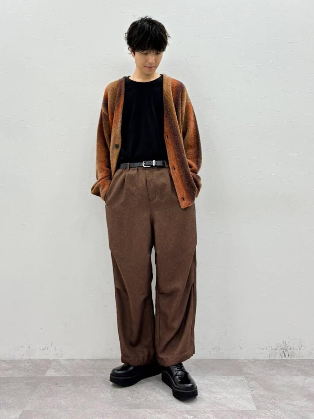 LAKOLEのグラデストライプカーディガンを使ったコーディネートを紹介します。｜Rakuten Fashion(楽天ファッション／旧楽天ブランドアベニュー)4988930