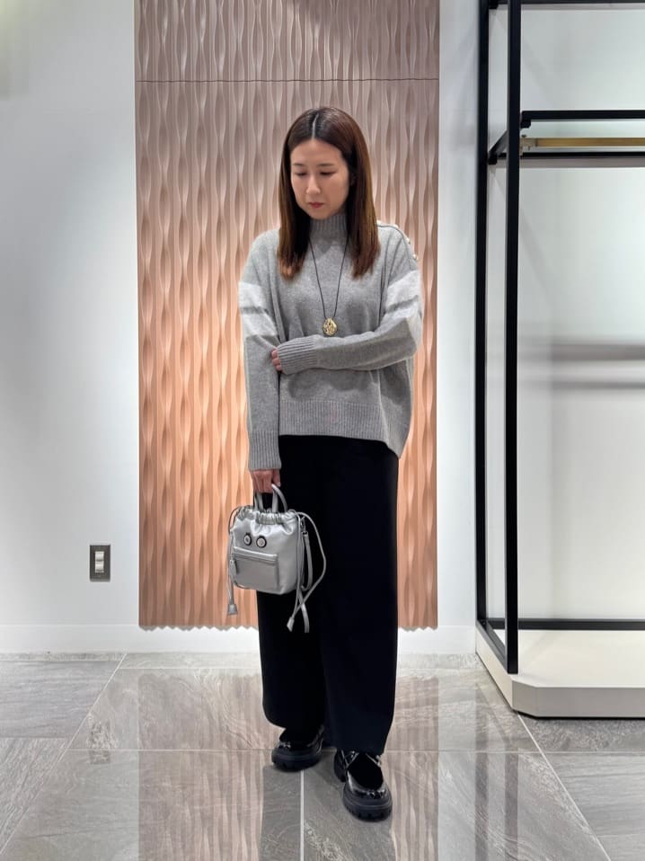 Vinのコーディネートを紹介します。｜Rakuten Fashion(楽天ファッション／旧楽天ブランドアベニュー)4997333