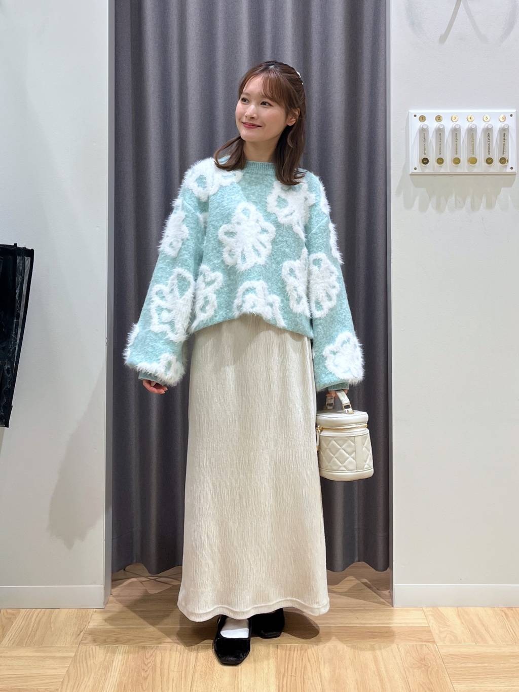 mysty womanのコーディネートを紹介します。｜Rakuten Fashion(楽天ファッション／旧楽天ブランドアベニュー)5010984