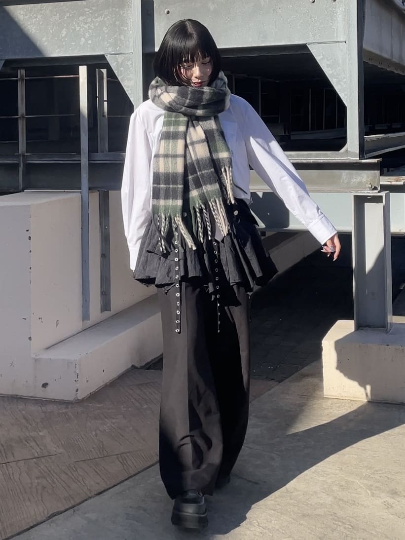tk.TAKEO KIKUCHIの【Aラインシリーズ】スラックスを使ったコーディネートを紹介します。｜Rakuten Fashion(楽天ファッション／旧楽天ブランドアベニュー)5013391