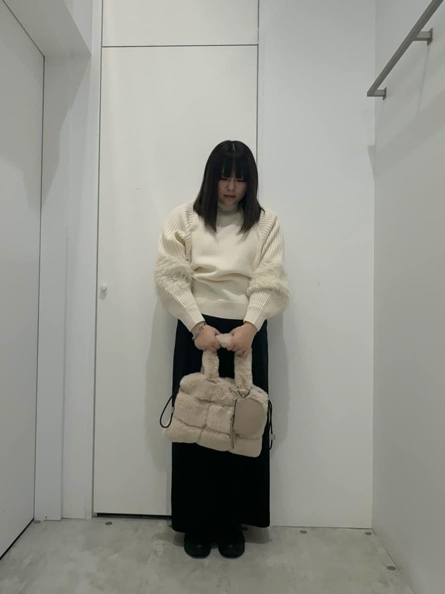 Vinのコーディネートを紹介します。｜Rakuten Fashion(楽天ファッション／旧楽天ブランドアベニュー)5015617