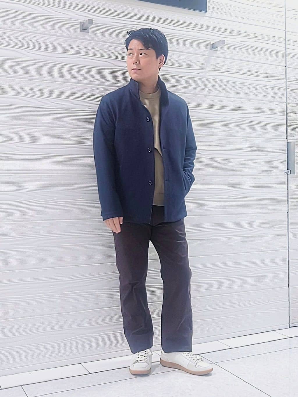 TAKEO KIKUCHIの【アンチピリング】クルーネック ニットを使ったコーディネートを紹介します。｜Rakuten Fashion(楽天ファッション／旧楽天ブランドアベニュー)5016222