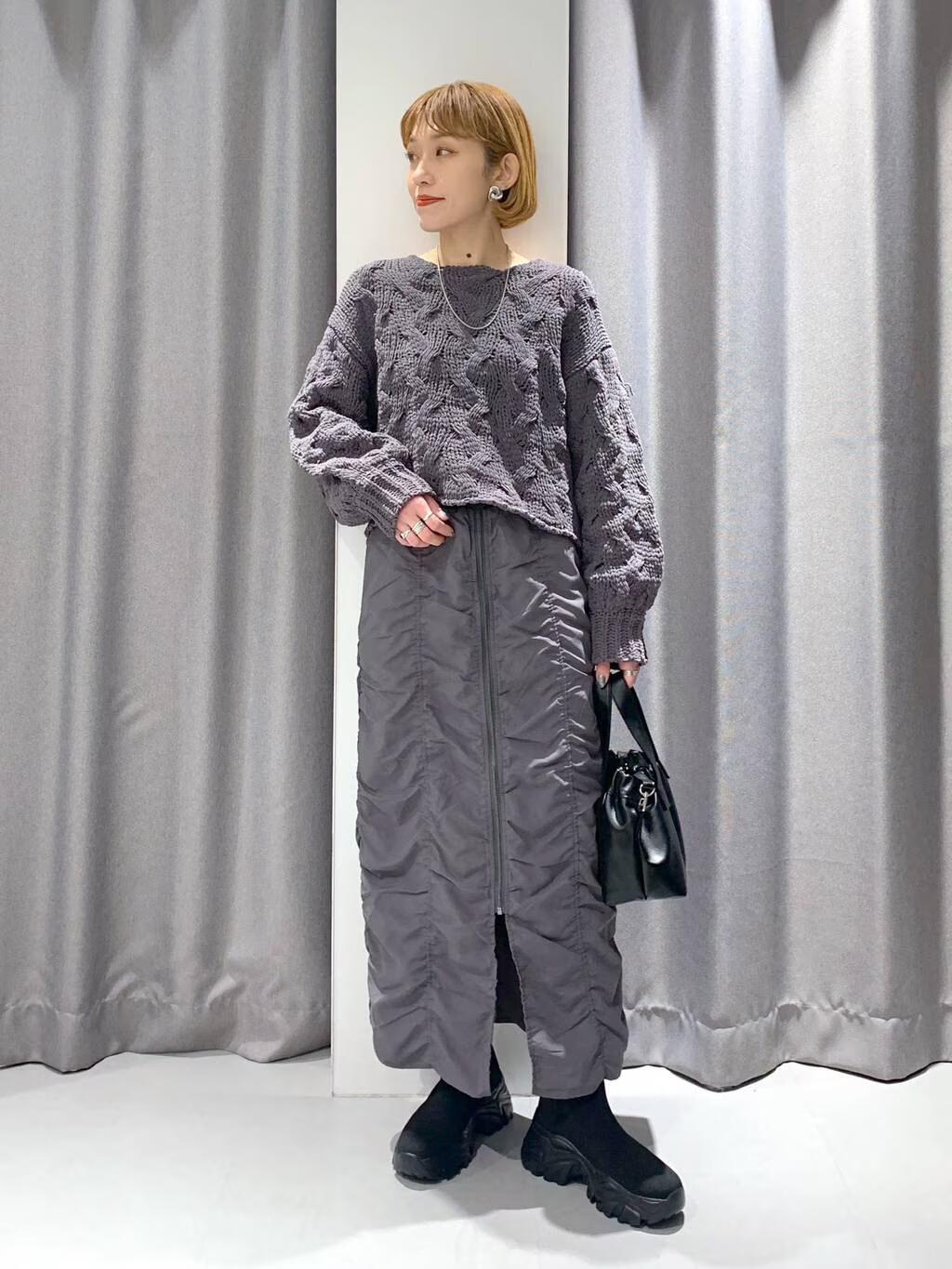 LAKOLEのモールケーブルプルオーバーを使ったコーディネートを紹介します。｜Rakuten Fashion(楽天ファッション／旧楽天ブランドアベニュー)5029971