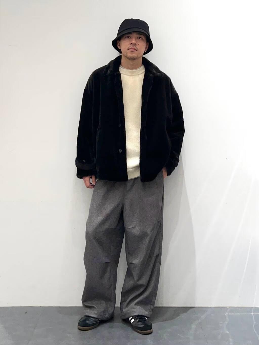 LAKOLEのファーステンブルゾンを使ったコーディネートを紹介します。｜Rakuten Fashion(楽天ファッション／旧楽天ブランドアベニュー)5029978