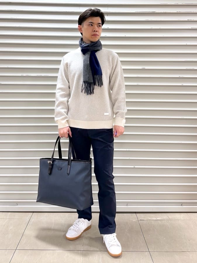 TAKEO KIKUCHIのドットメランジ プルオーバー ニットを使ったコーディネートを紹介します。｜Rakuten Fashion(楽天ファッション／旧楽天ブランドアベニュー)5030392