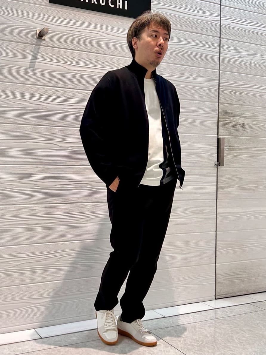 TAKEO KIKUCHIの【バイカラー】バーチカル切替 ジャージカットソーを使ったコーディネートを紹介します。｜Rakuten Fashion(楽天ファッション／旧楽天ブランドアベニュー)5034031