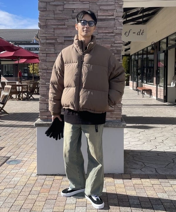 BEAMS OUTLETのブラスト ワイド ストレート デニムを使ったコーディネートを紹介します。｜Rakuten Fashion(楽天ファッション／旧楽天ブランドアベニュー)5035457