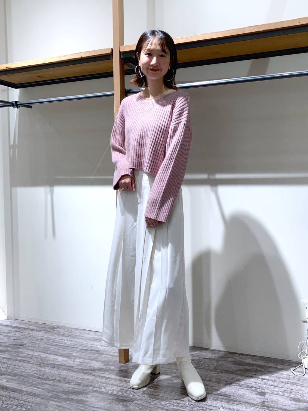 mysty womanの【上西星来さん着用アイテム】ニットストームショートブーツを使ったコーディネートを紹介します。｜Rakuten Fashion(楽天ファッション／旧楽天ブランドアベニュー)5037545