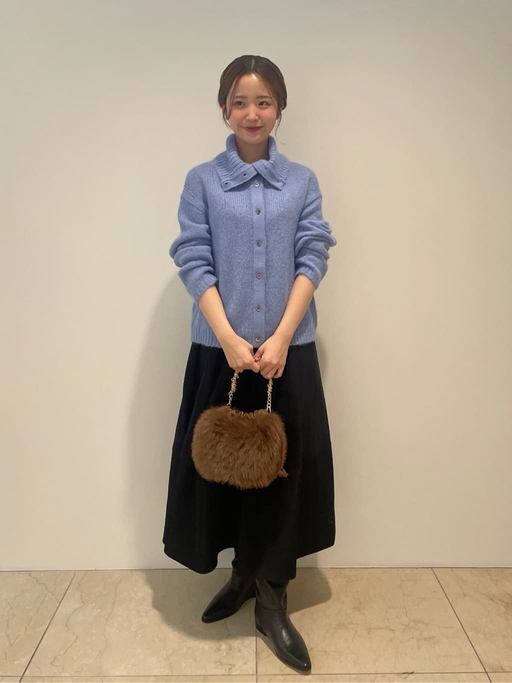 1er Arrondissementの<CORSO ROMA 9 (コルソローマ ノーヴェ)>ロングブーツを使ったコーディネートを紹介します。｜Rakuten Fashion(楽天ファッション／旧楽天ブランドアベニュー)5038878