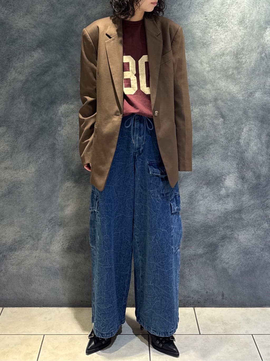 SLYの【THROW】WRINKLE JW CARGO PT-BEを使ったコーディネートを紹介します。｜Rakuten Fashion(楽天ファッション／旧楽天ブランドアベニュー)5039295