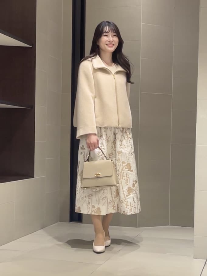 ANAYI | シルエットフラワージャガードタックスカート | Rakuten