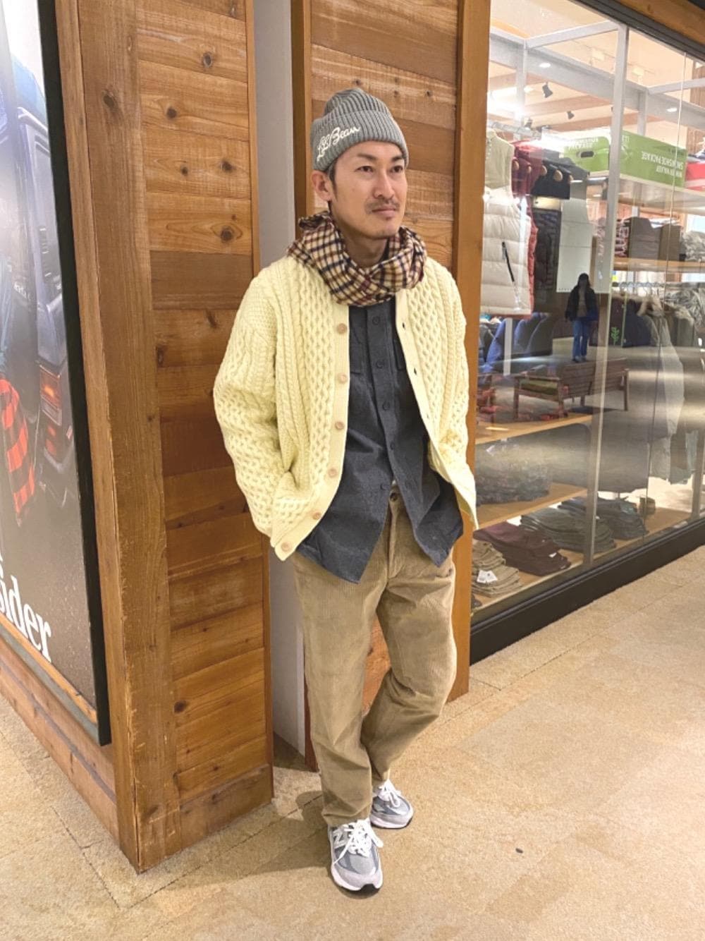 L.L.Beanのシャミー・クロス・シャツを使ったコーディネートを紹介します。｜Rakuten Fashion(楽天ファッション／旧楽天ブランドアベニュー)5044173
