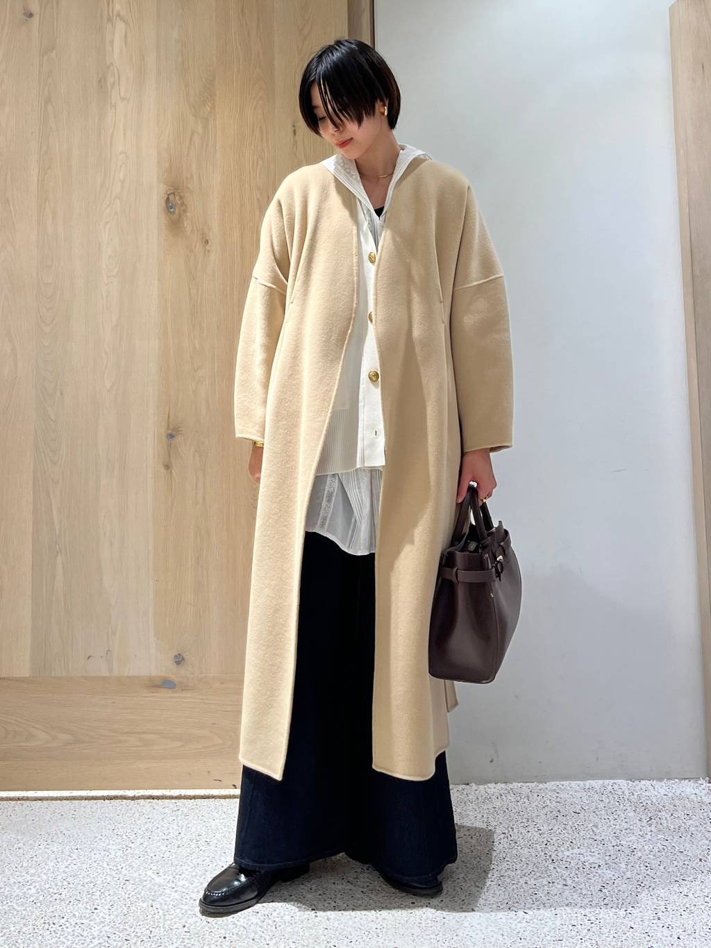Curensologyのワイドバングルを使ったコーディネートを紹介します。｜Rakuten Fashion(楽天ファッション／旧楽天ブランドアベニュー)5044840