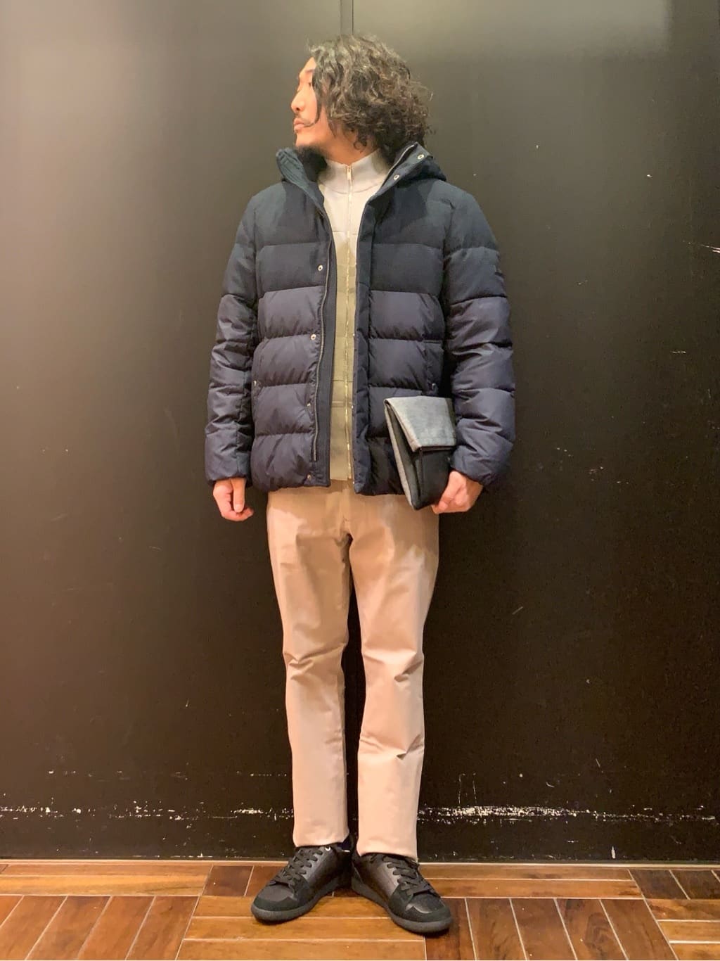 TAKEO KIKUCHIの【735フィルパワー】コンビ ダウンブルゾンを使ったコーディネートを紹介します。｜Rakuten Fashion(楽天ファッション／旧楽天ブランドアベニュー)5046122