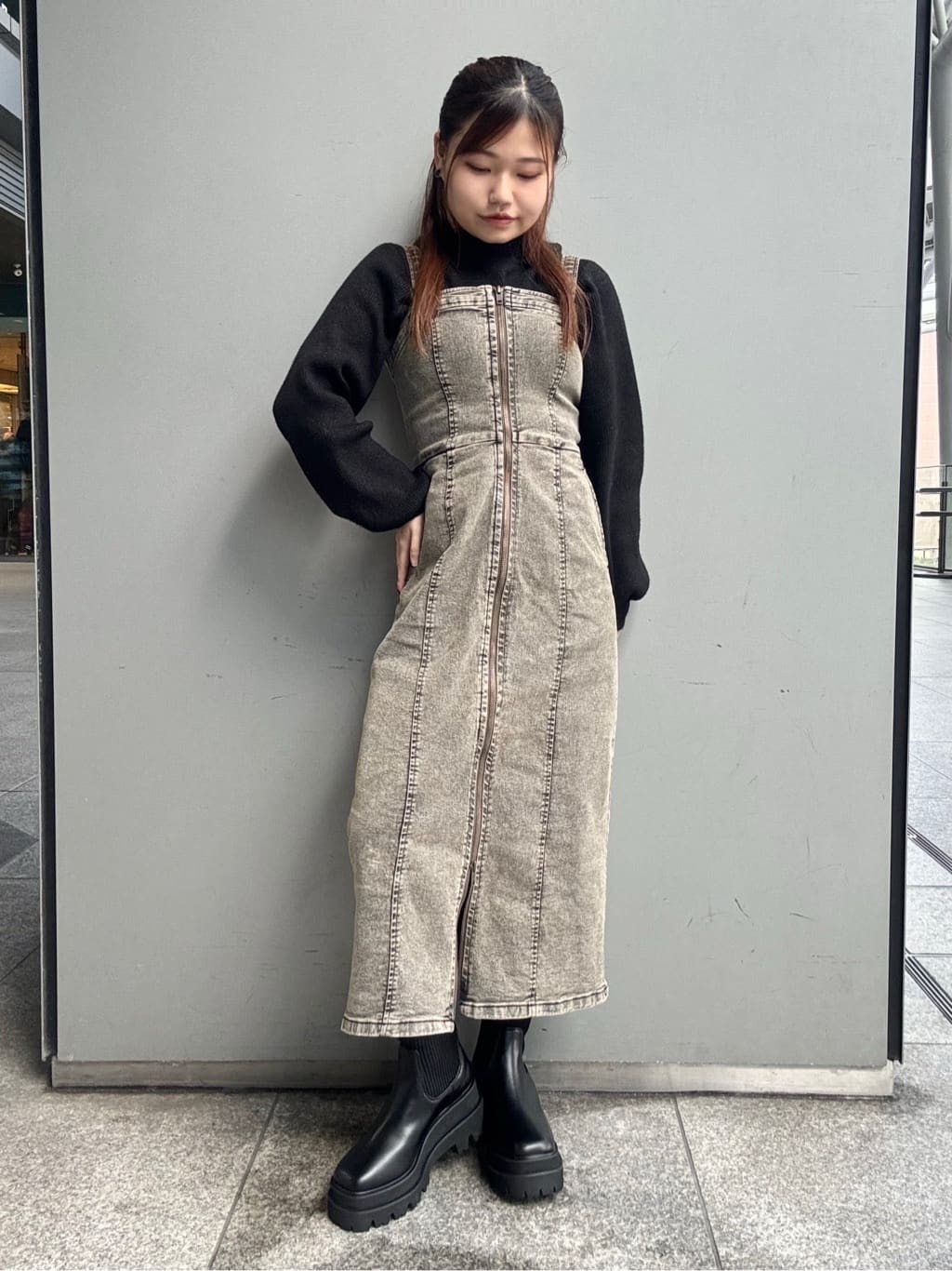 ESPERANZAのリブニットトラックソールブーツを使ったコーディネートを紹介します。｜Rakuten Fashion(楽天ファッション／旧楽天ブランドアベニュー)5048215