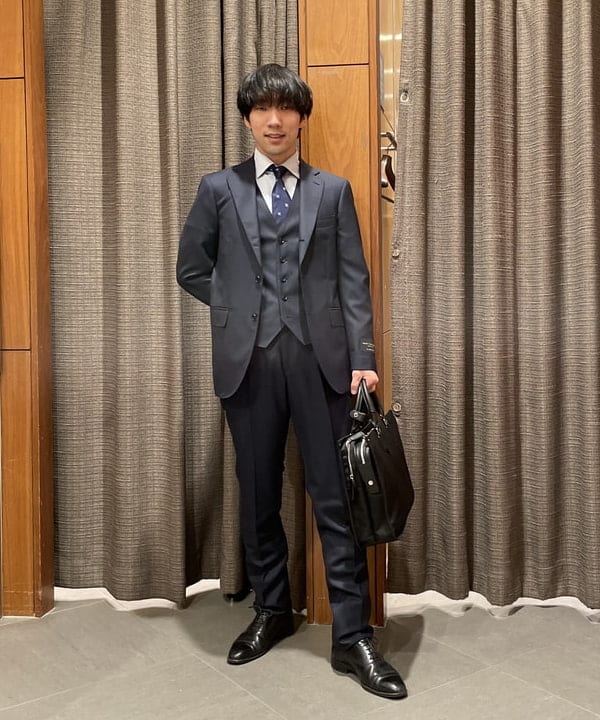BEAMS HEARTの130's グレンチェック 3ボタン 3ピーススーツ(S~XXL・セットアイテム)を使ったコーディネートを紹介します。｜Rakuten Fashion(楽天ファッション／旧楽天ブランドアベニュー)5051255