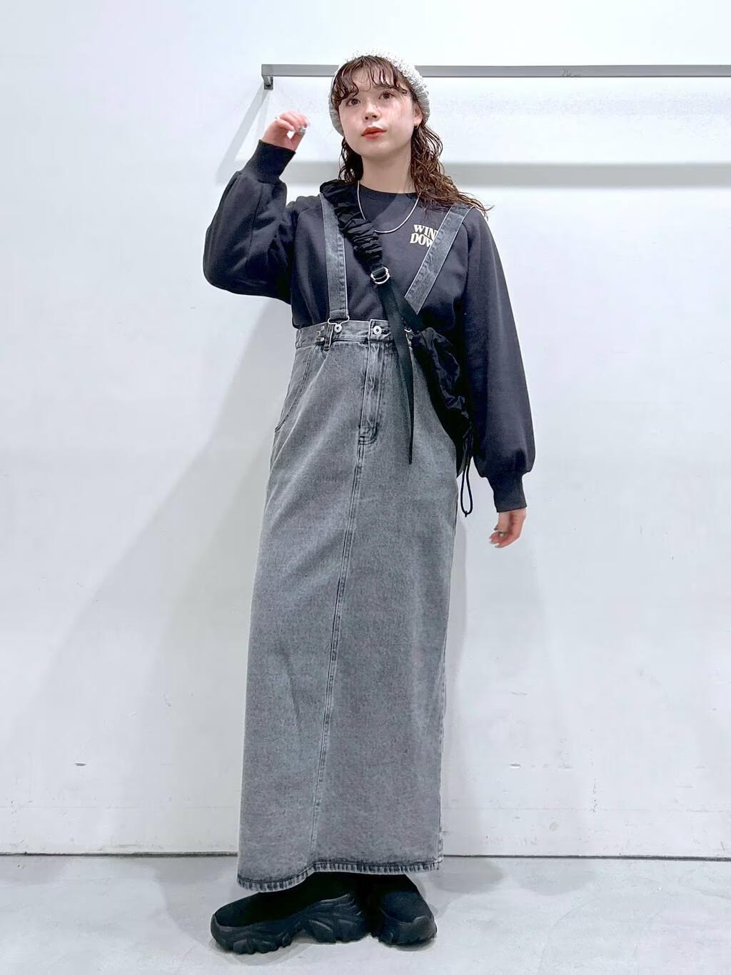 LAKOLEのフロッキーロゴスウェットを使ったコーディネートを紹介します。｜Rakuten Fashion(楽天ファッション／旧楽天ブランドアベニュー)5056081