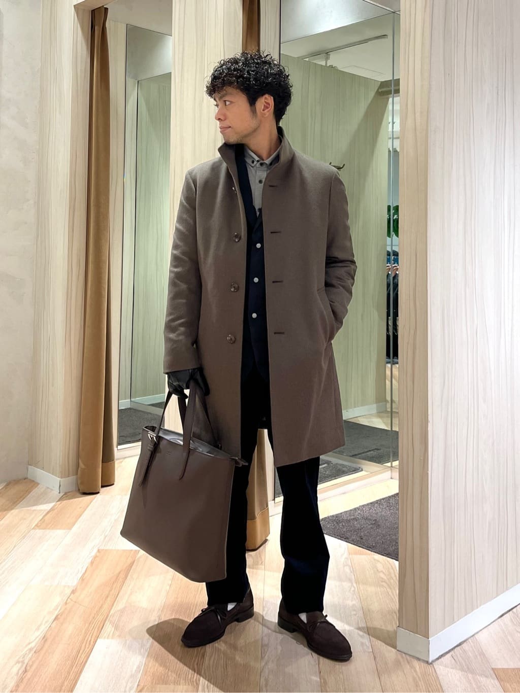 TAKEO KIKUCHIの【ウールカシミヤブレンド】ビーバー調 スタンドカラー コートを使ったコーディネートを紹介します。｜Rakuten Fashion(楽天ファッション／旧楽天ブランドアベニュー)5056241