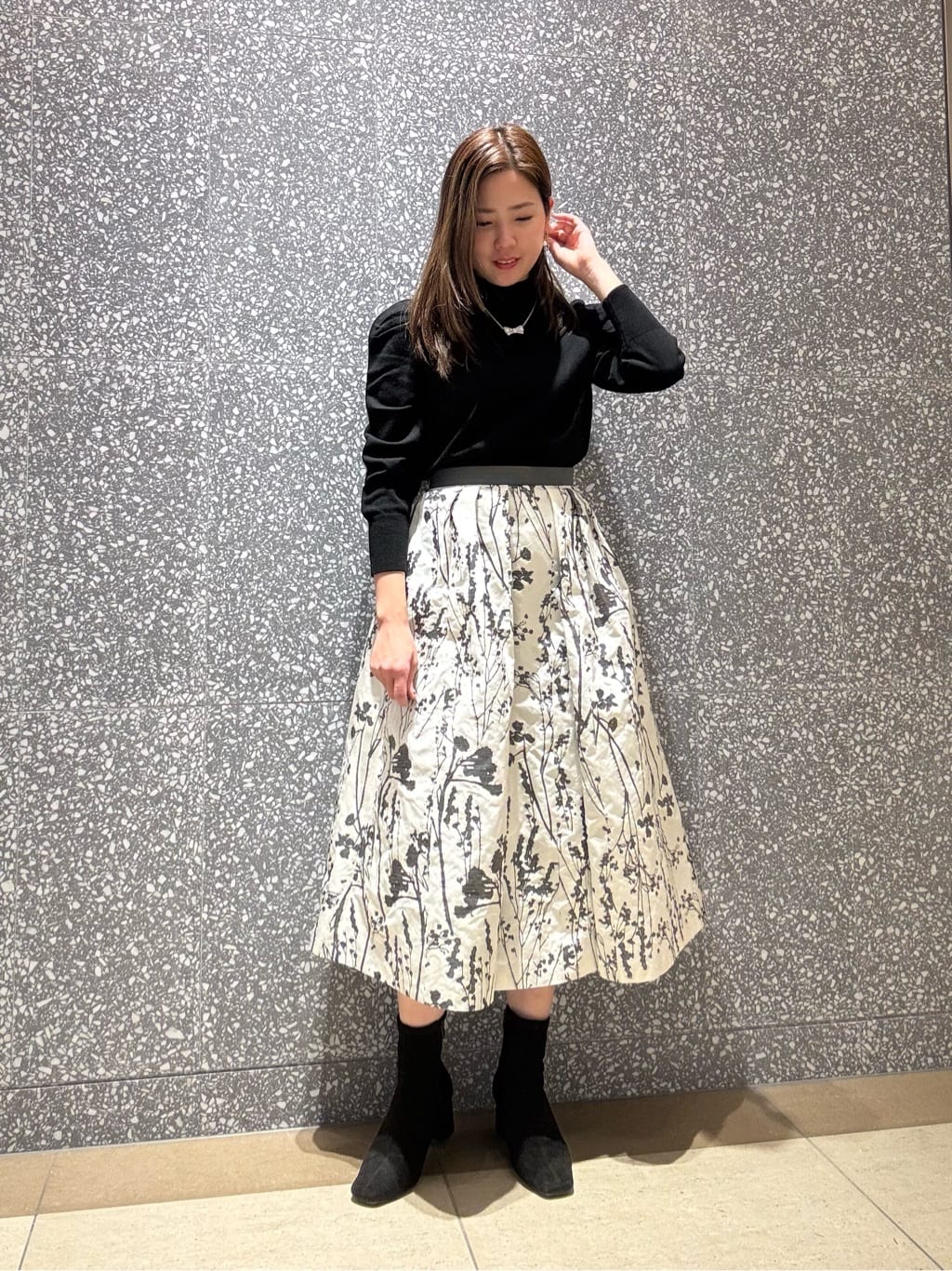 ANAYI | シルエットフラワージャガードタックスカート | Rakuten