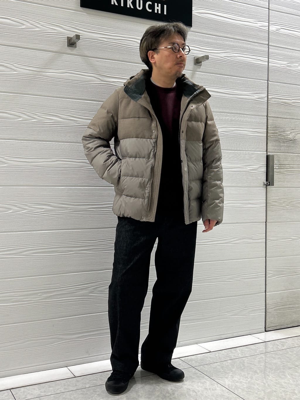 TAKEO KIKUCHIの【735フィルパワー】コンビ ダウンブルゾンを使ったコーディネートを紹介します。｜Rakuten Fashion(楽天ファッション／旧楽天ブランドアベニュー)5059478