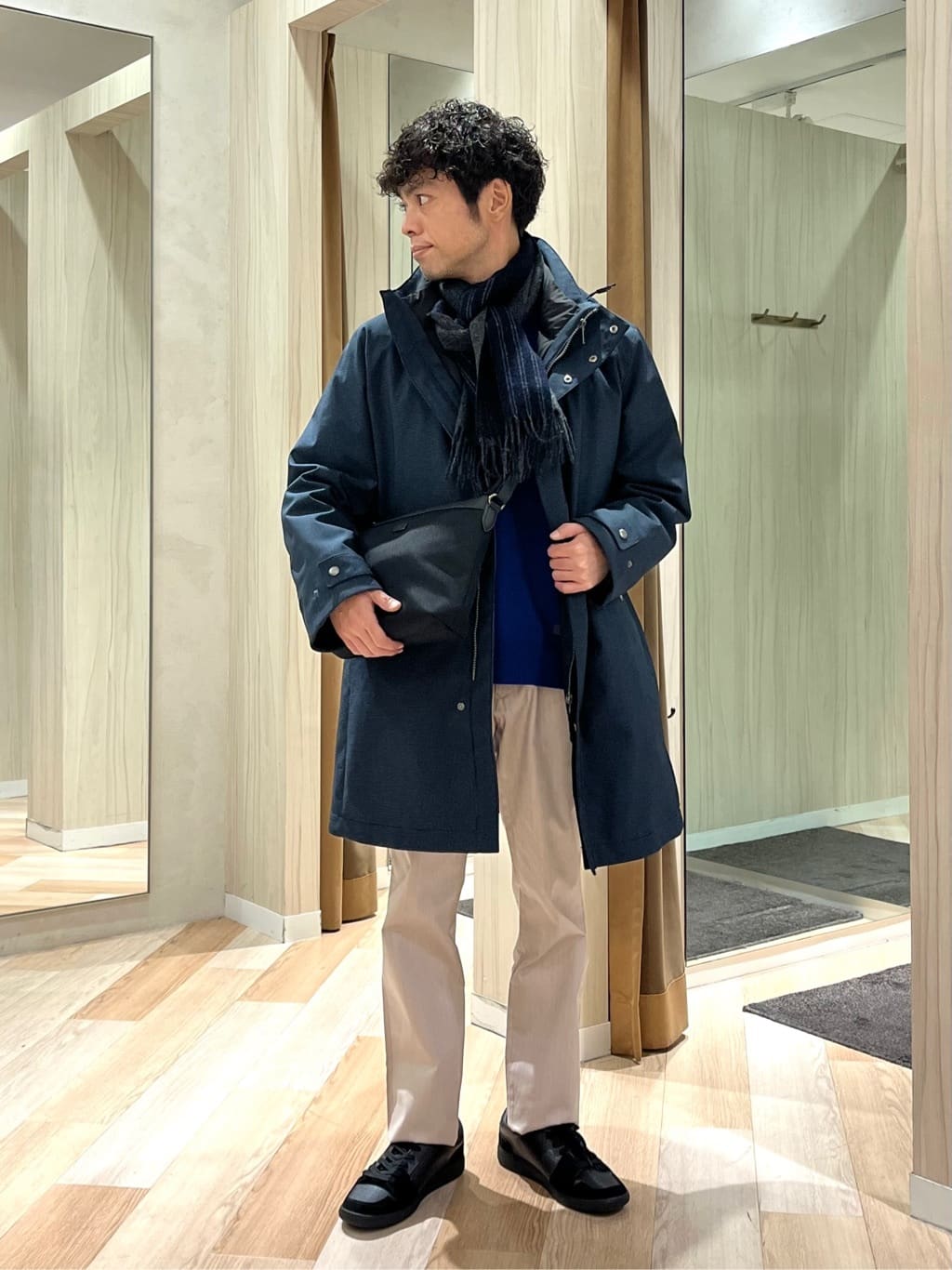 TAKEO KIKUCHIの【3WAY】ハウンズトゥース ダウンライナー コートを使ったコーディネートを紹介します。｜Rakuten Fashion(楽天ファッション／旧楽天ブランドアベニュー)5063130
