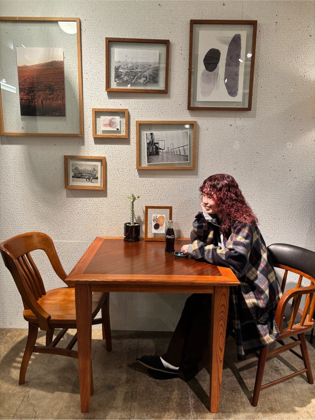 journal standard FurnitureのRONDA Frame A2 4th ロンダフレーム ※ ガラス フォトフレーム 額縁を使ったコーディネートを紹介します。｜Rakuten Fashion(楽天ファッション／旧楽天ブランドアベニュー)5068854