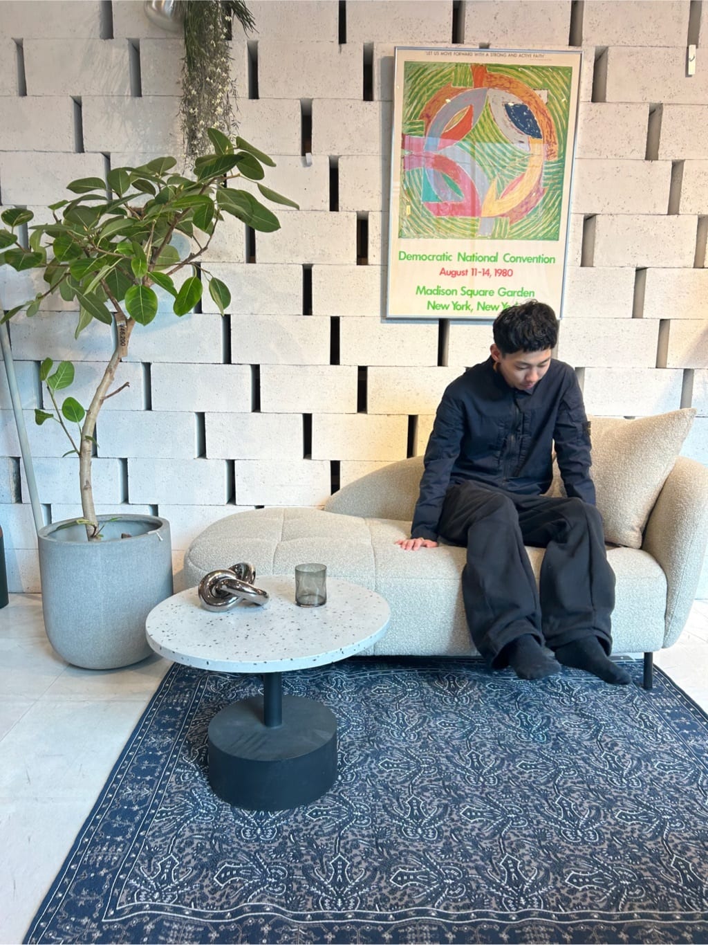 journal standard Furnitureの《予約》PAISLEY RUG 120X160 ペイズリーラグを使ったコーディネートを紹介します。｜Rakuten Fashion(楽天ファッション／旧楽天ブランドアベニュー)5073630