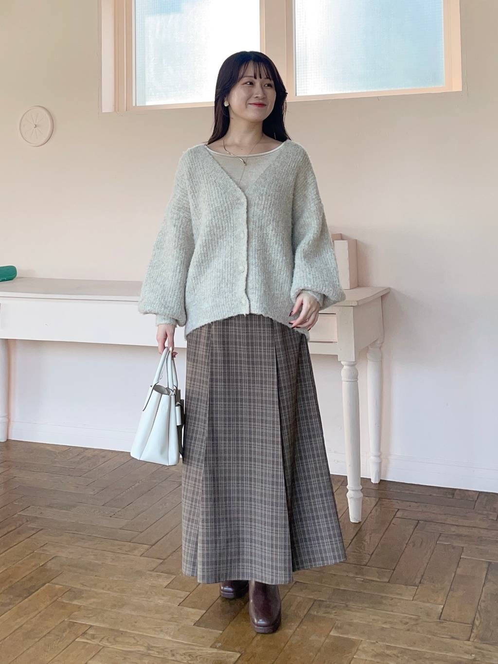 mysty womanのリボンモチーフバッグを使ったコーディネートを紹介します。｜Rakuten Fashion(楽天ファッション／旧楽天ブランドアベニュー)5074006