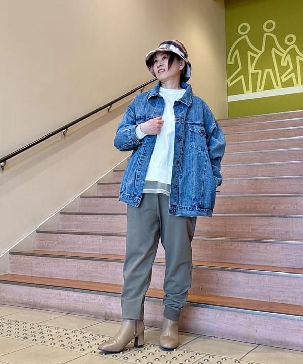 BEAMS HEARTのオーバー デニムジャケットを使ったコーディネートを紹介します。｜Rakuten Fashion(楽天ファッション／旧楽天ブランドアベニュー)5076402