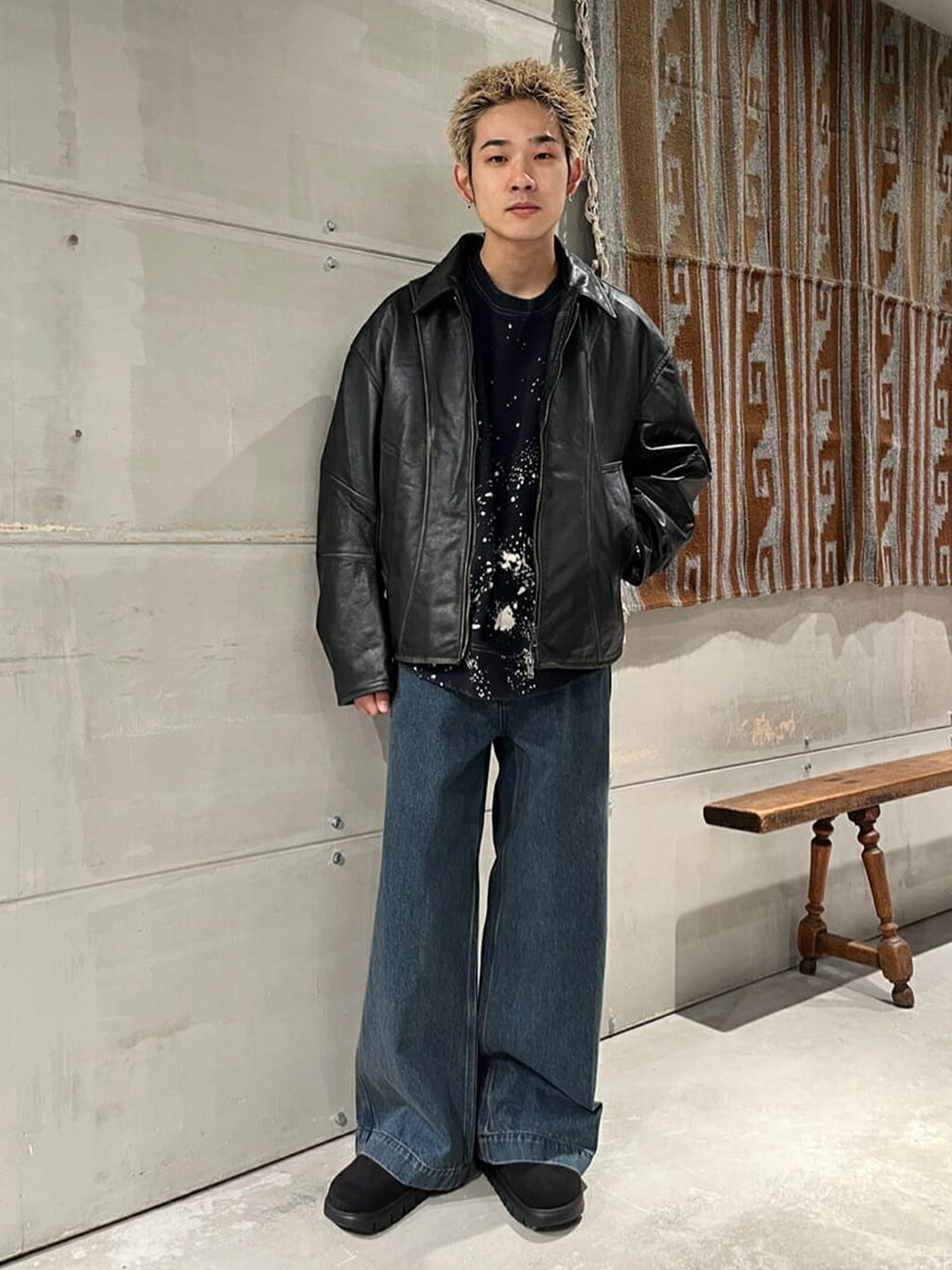 JOURNAL STANDARDのバッファローレザー ドライビングブルゾンを使った 