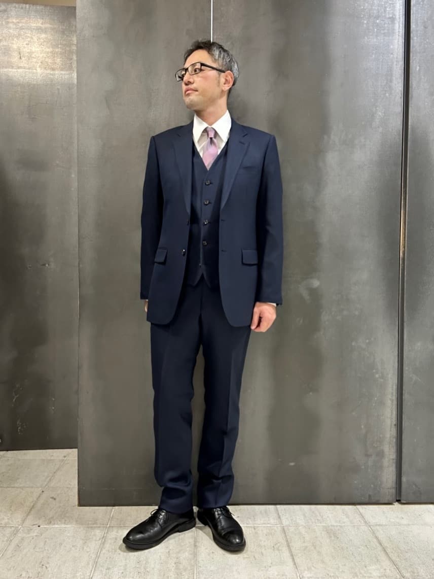 TAKEO KIKUCHIのシャイニーシャークピンヘッド スーツ/3ピース対応可を使ったコーディネートを紹介します。｜Rakuten Fashion(楽天ファッション／旧楽天ブランドアベニュー)5080128