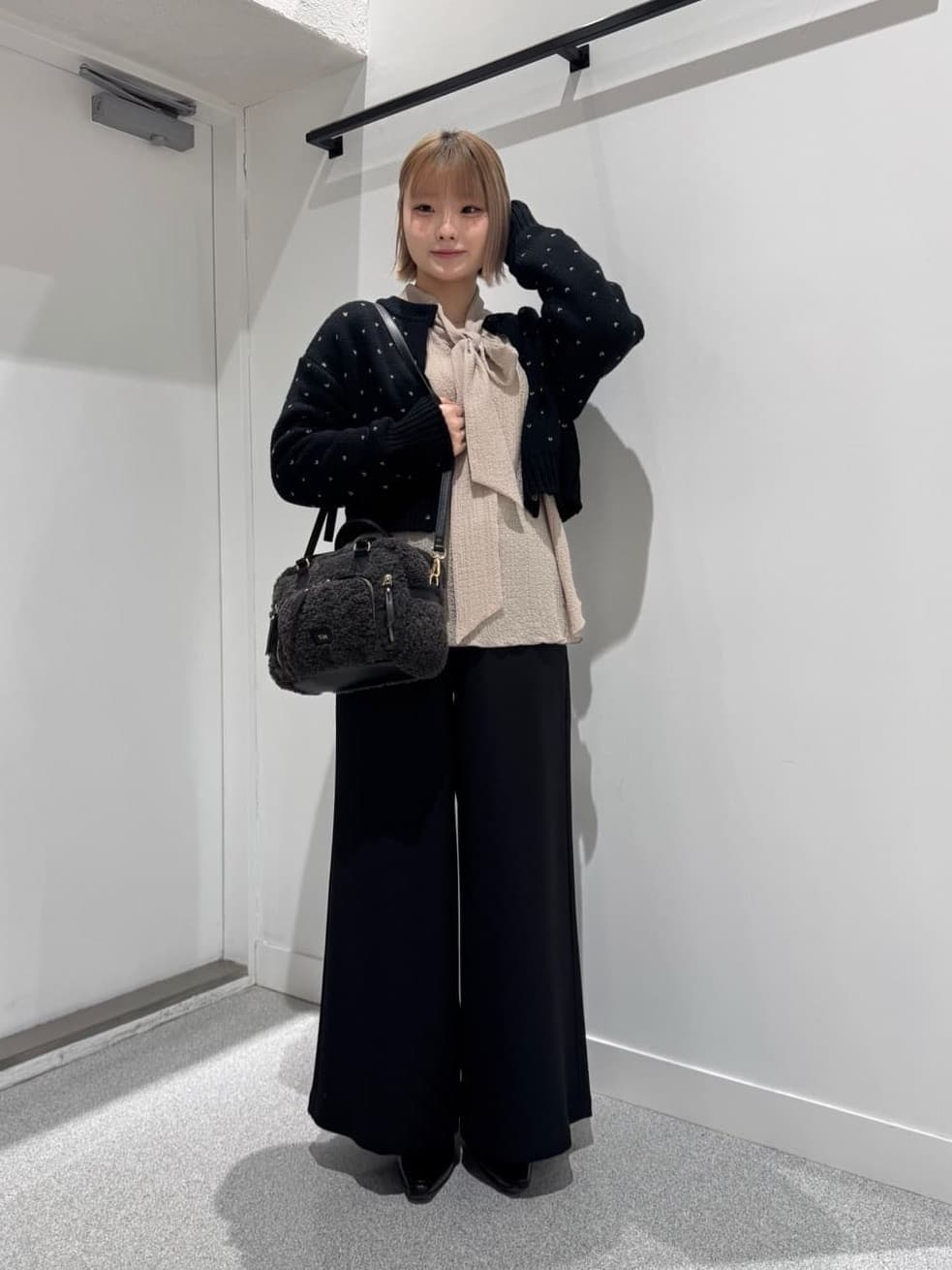 Vinのコーディネートを紹介します。｜Rakuten Fashion(楽天ファッション／旧楽天ブランドアベニュー)5080271