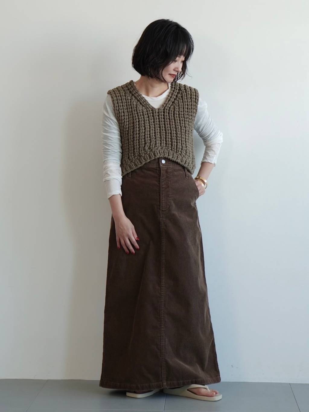 Curensologyの<5AWARENESS>ロングスリーブTシャツを使ったコーディネートを紹介します。｜Rakuten Fashion(楽天ファッション／旧楽天ブランドアベニュー)5083091