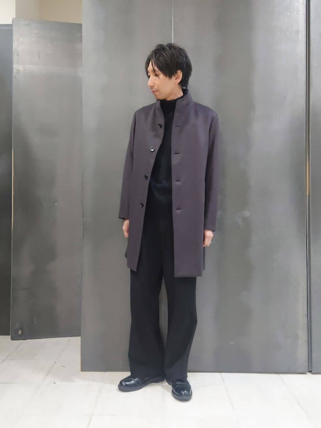 TAKEO KIKUCHIの【ウールカシミヤブレンド】ビーバー調 スタンドカラー コートを使ったコーディネートを紹介します。｜Rakuten Fashion(楽天ファッション／旧楽天ブランドアベニュー)5083873