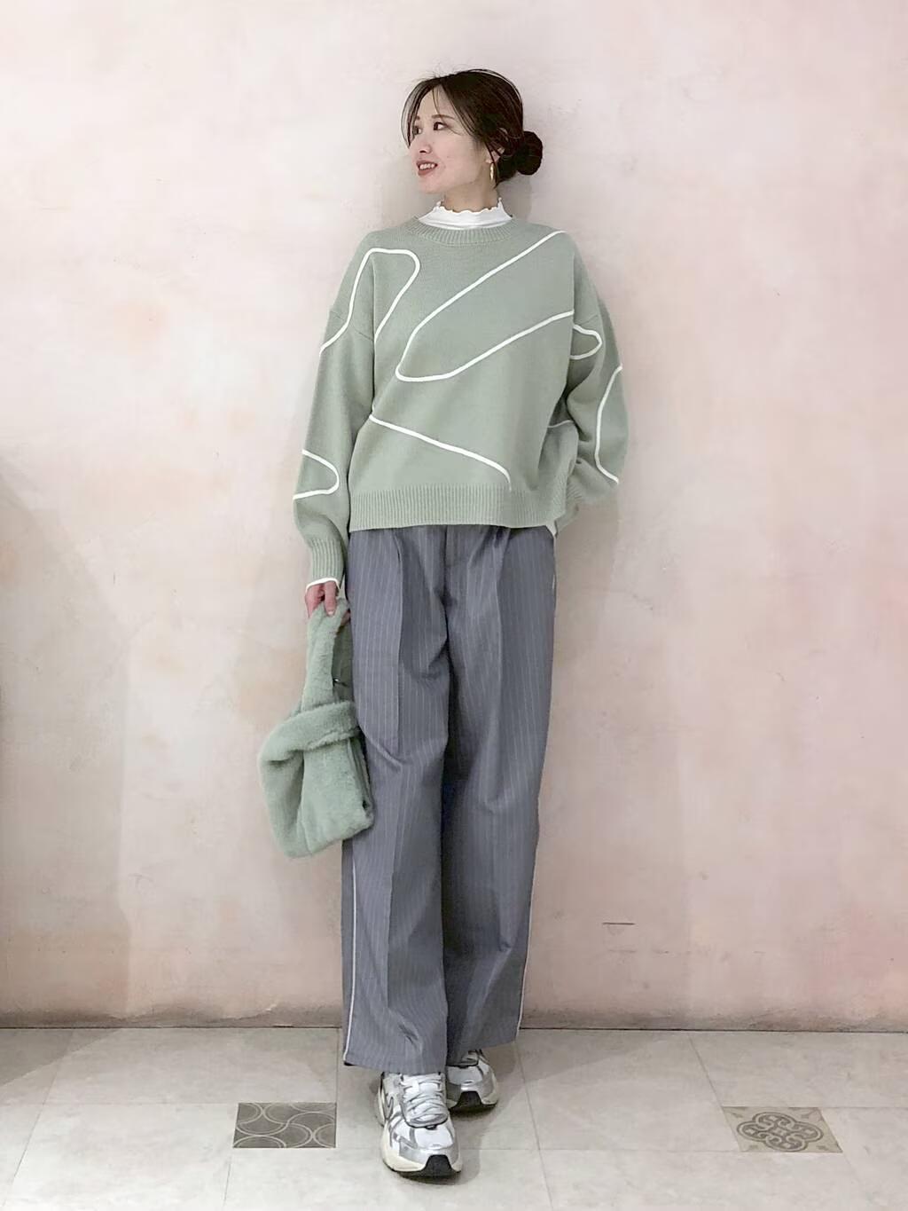 LAKOLEのメローエッジタートルプルオーバーを使ったコーディネートを紹介します。｜Rakuten Fashion(楽天ファッション／旧楽天ブランドアベニュー)5089949