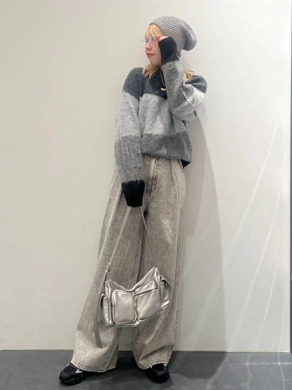 LAKOLEのカラーブロックニットプルオーバーを使ったコーディネートを紹介します。｜Rakuten Fashion(楽天ファッション／旧楽天ブランドアベニュー)5089951