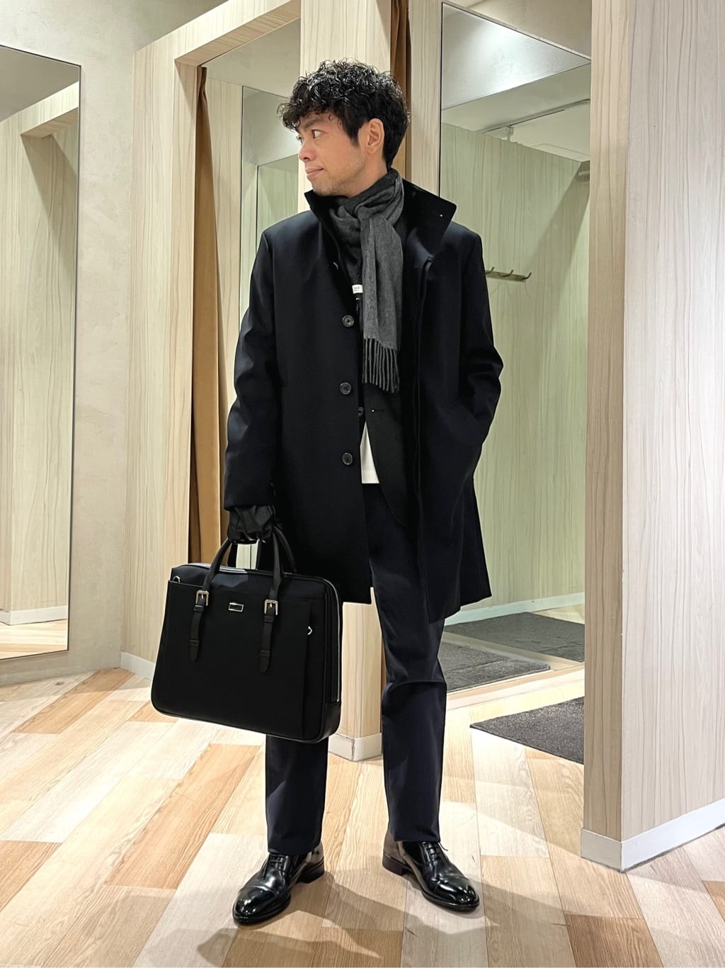 TAKEO KIKUCHIの【ダウンライナー付】メランジ スタンドカラー コートを使ったコーディネートを紹介します。｜Rakuten Fashion(楽天ファッション／旧楽天ブランドアベニュー)5097947