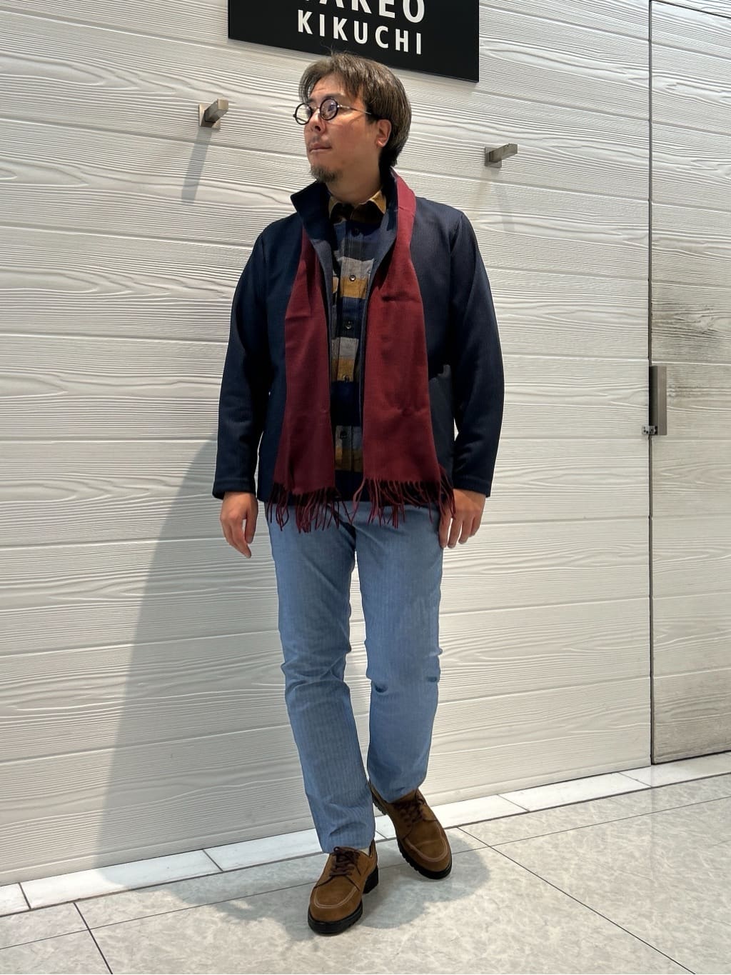 TAKEO KIKUCHIの【DOWN FABRIC】ダウンファブリック スタンドカラーブルゾンを使ったコーディネートを紹介します。｜Rakuten Fashion(楽天ファッション／旧楽天ブランドアベニュー)5098040