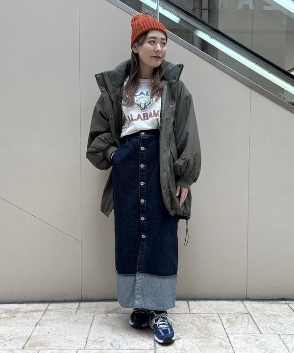 BEAMS HEARTのリメイク風 プリント プルオーバー スウェット 25SSを使ったコーディネートを紹介します。｜Rakuten Fashion(楽天ファッション／旧楽天ブランドアベニュー)5102492