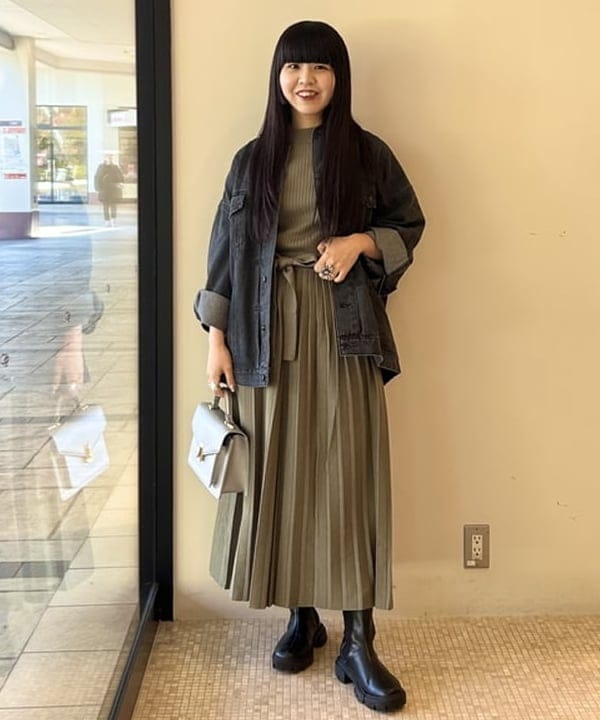 BEAMS HEARTのBEAMS HEART / ワンハンドル ショルダーバッグを使ったコーディネートを紹介します。｜Rakuten Fashion(楽天ファッション／旧楽天ブランドアベニュー)5103078
