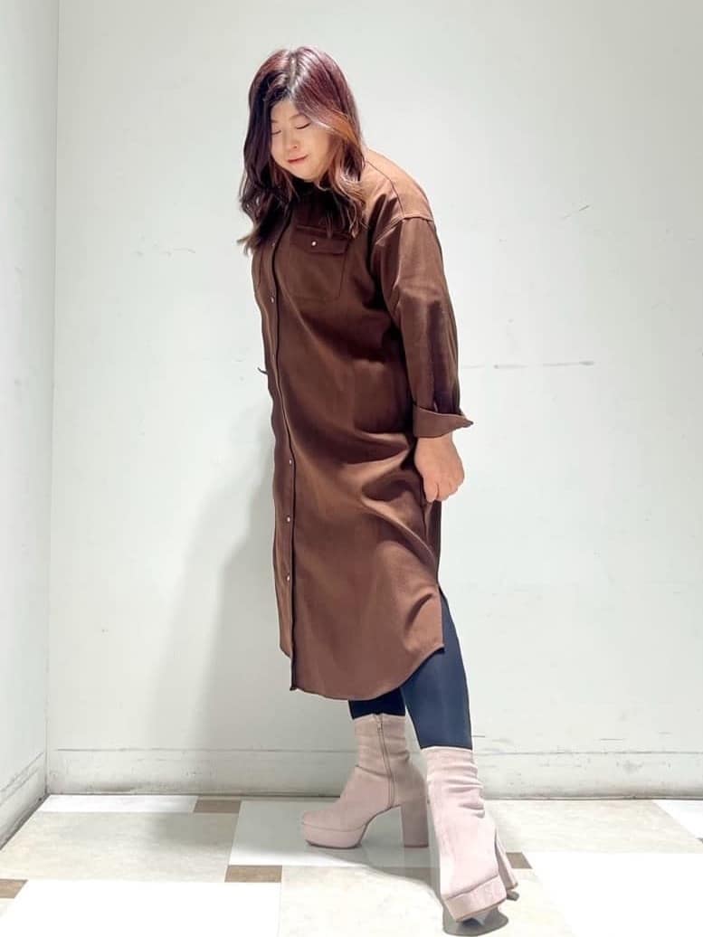 ESPERANZAのゆる傾斜ショートブーツを使ったコーディネートを紹介します。｜Rakuten Fashion(楽天ファッション／旧楽天ブランドアベニュー)5104851
