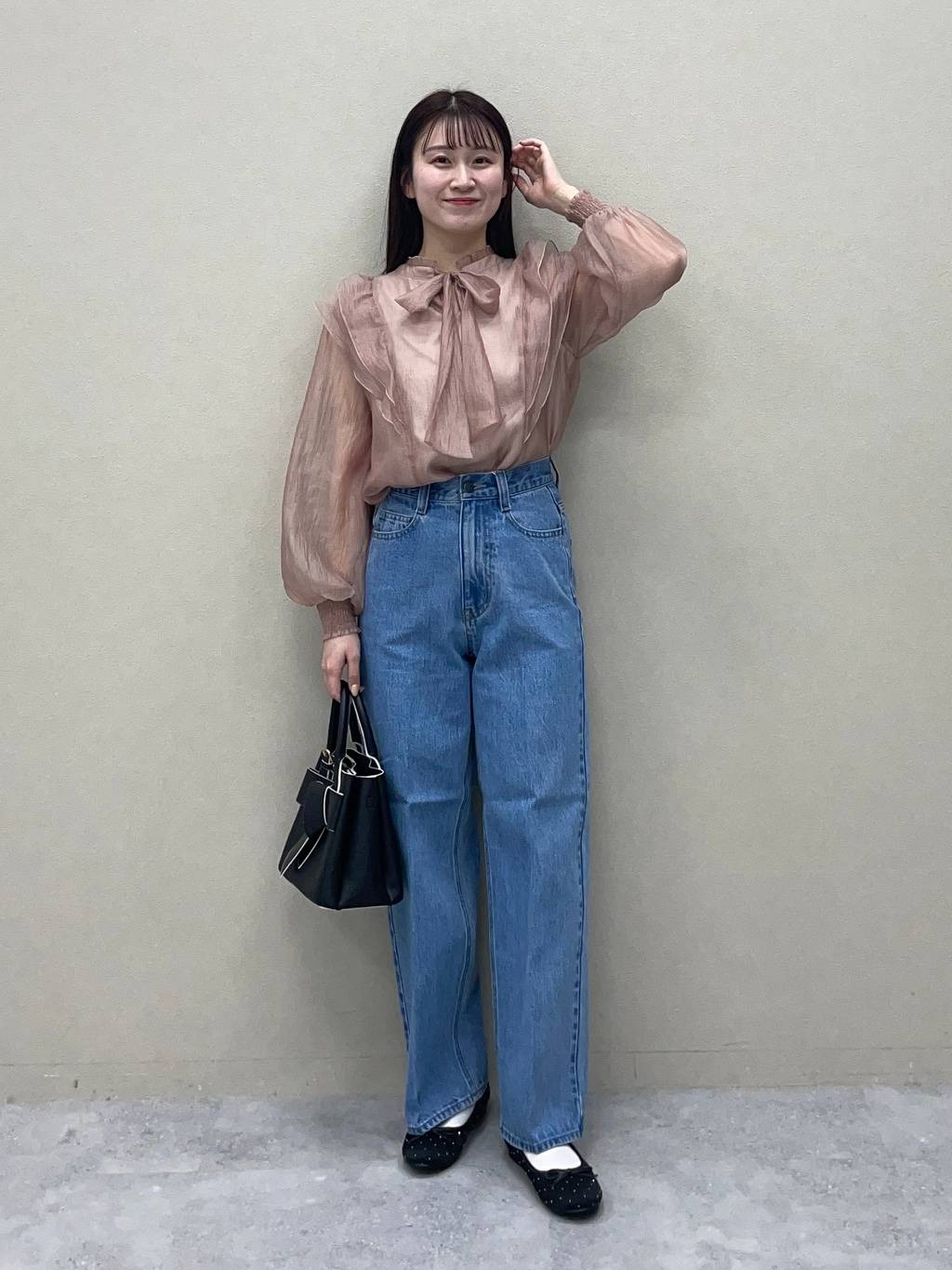mysty womanの【セットアップ着用可】KUROKIデニムパンツを使ったコーディネートを紹介します。｜Rakuten Fashion(楽天ファッション／旧楽天ブランドアベニュー)5105407